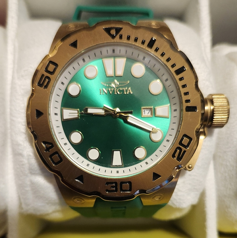 Invicta Gold Bezel Watch with Green Dial #36989 - Picture 4 of 4
